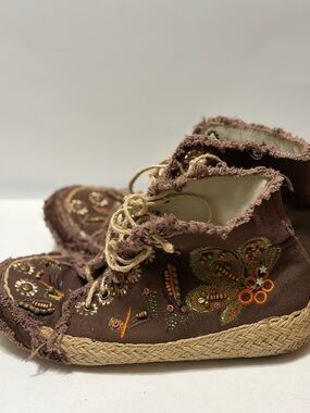 Boho Ankle Sneakers Booties Lace Up Embroidered Beaded Espadrilles  - 8M